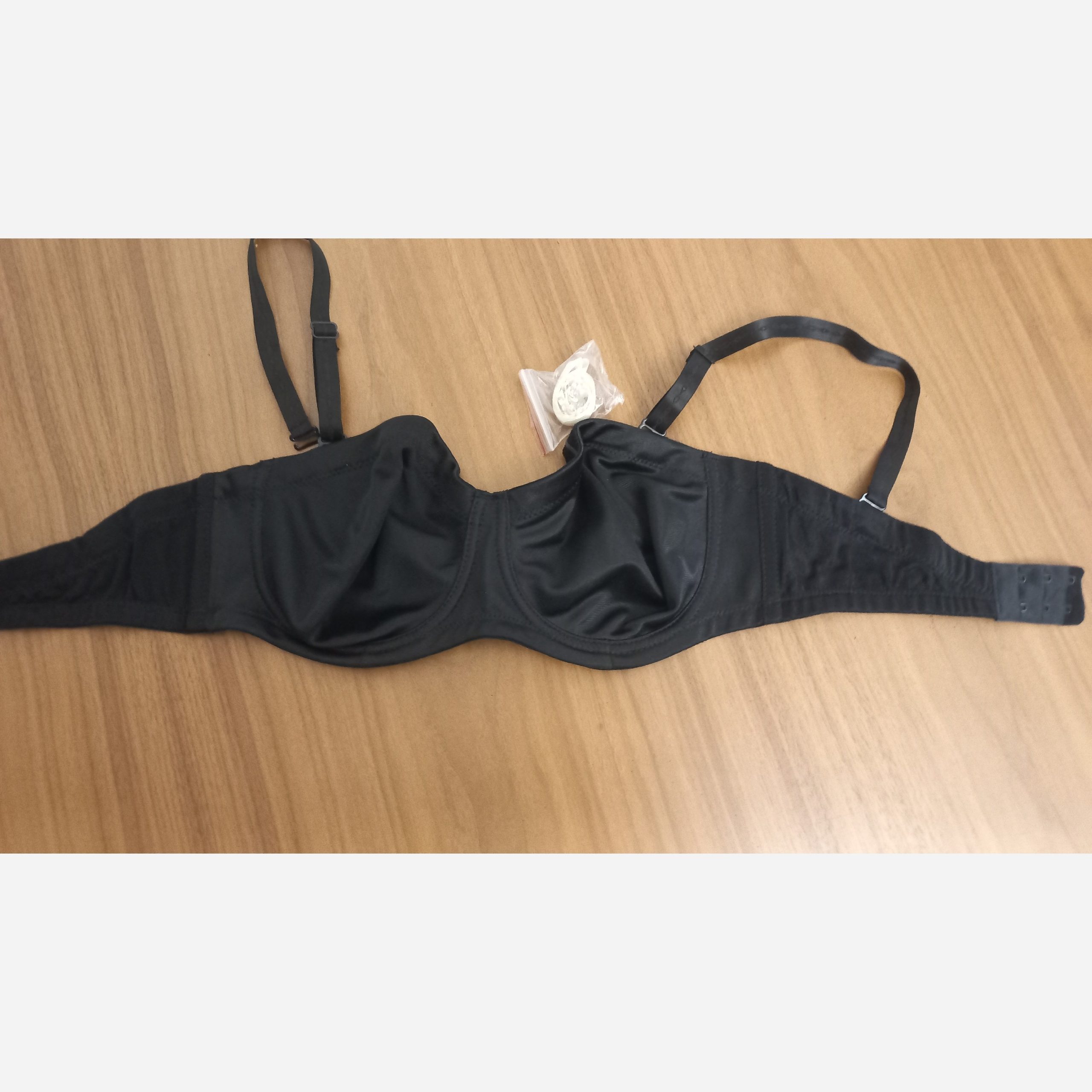 سوتین مارک سوتین ترک Bella Donna 2040 فنردار بدون لایه و اسفنج