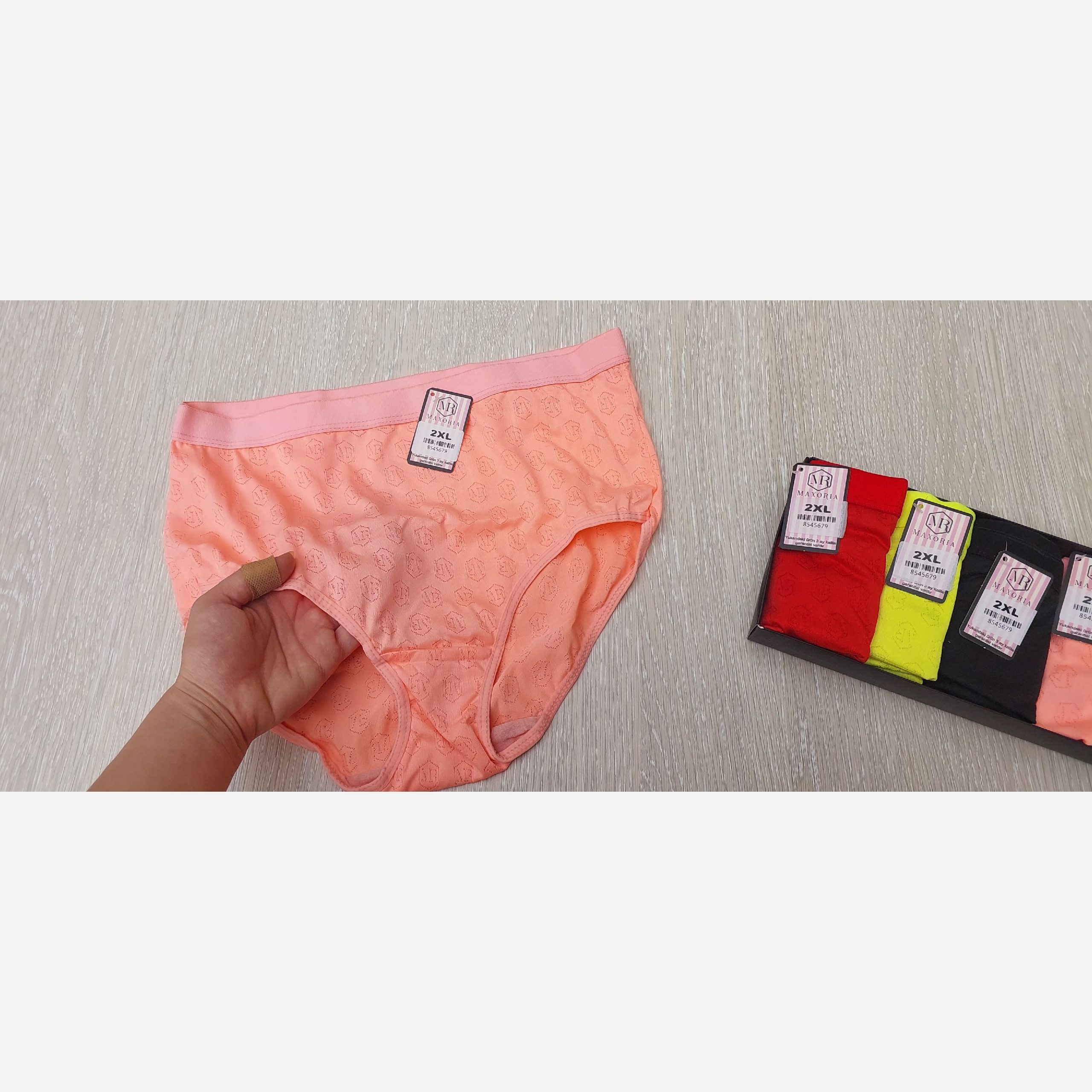 شورت زنانه سایز 2xl برند ماکسوریا