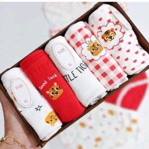 شورت عروسکی وارداتی فانتزی قرمز طرح عروسکی