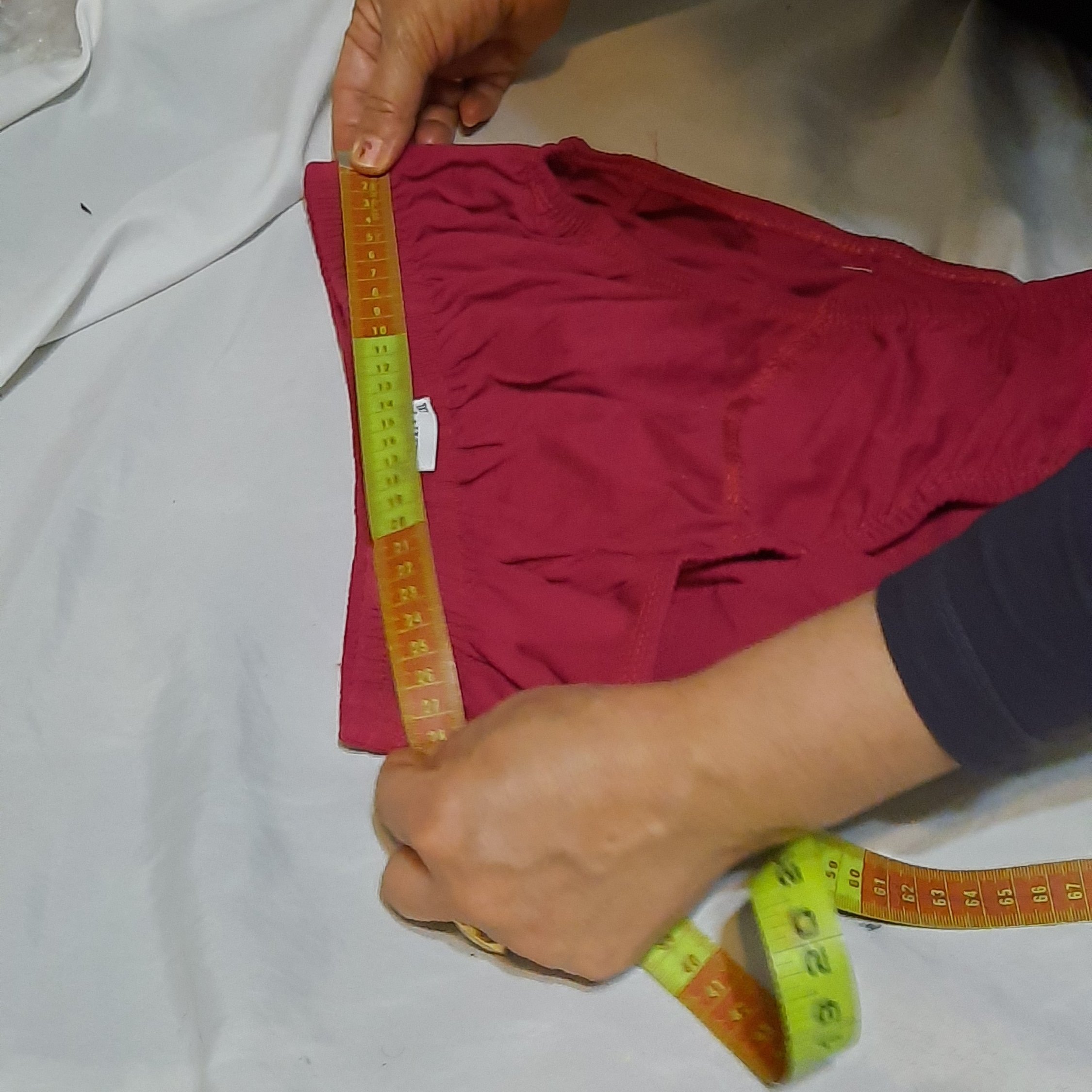 شورت نخی لیفه ای ایکس لارج xlضدالرژی باطرح ساده رنگی خال ریز
