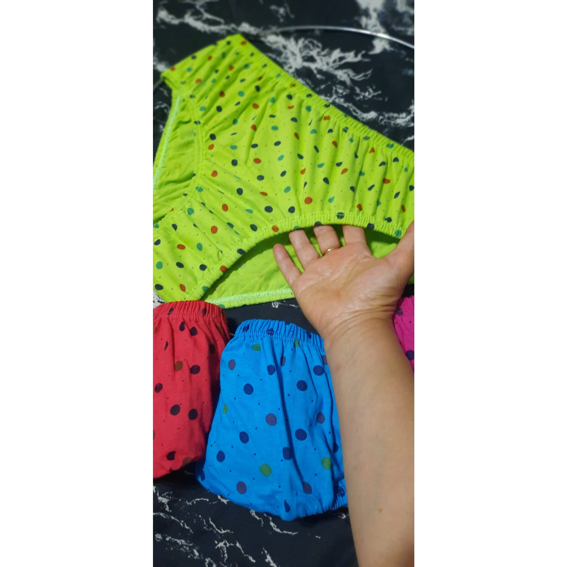 شورت نخ پنبه بزرگ xxxx4ایکس لارج طرح خالدار رنگی ضد حساسیت در 6رنگ