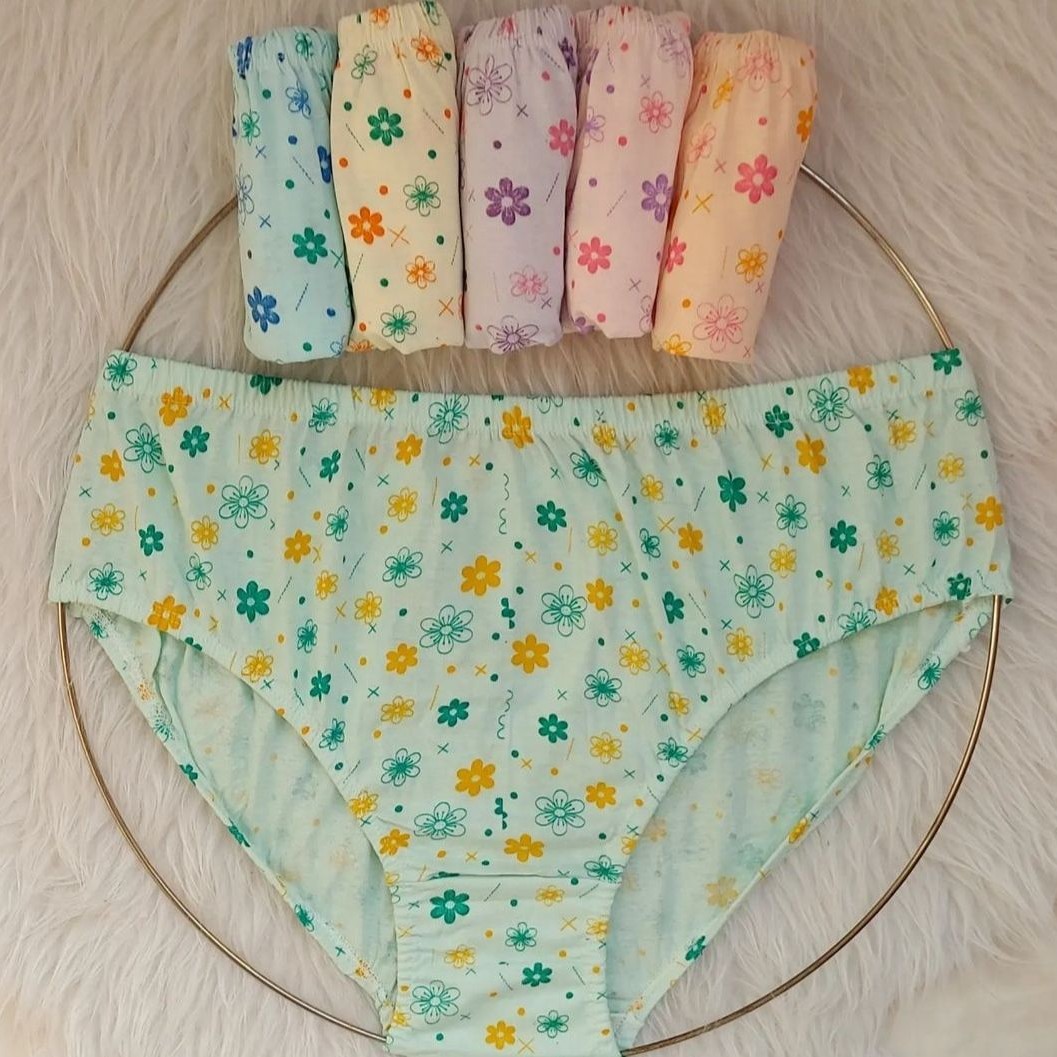 شورت زنانه پک6تایی لارج و ایکس لارج نخ روزانه ضدحساسیت مدلا و سایز متنوع کمترین قیمت بازار