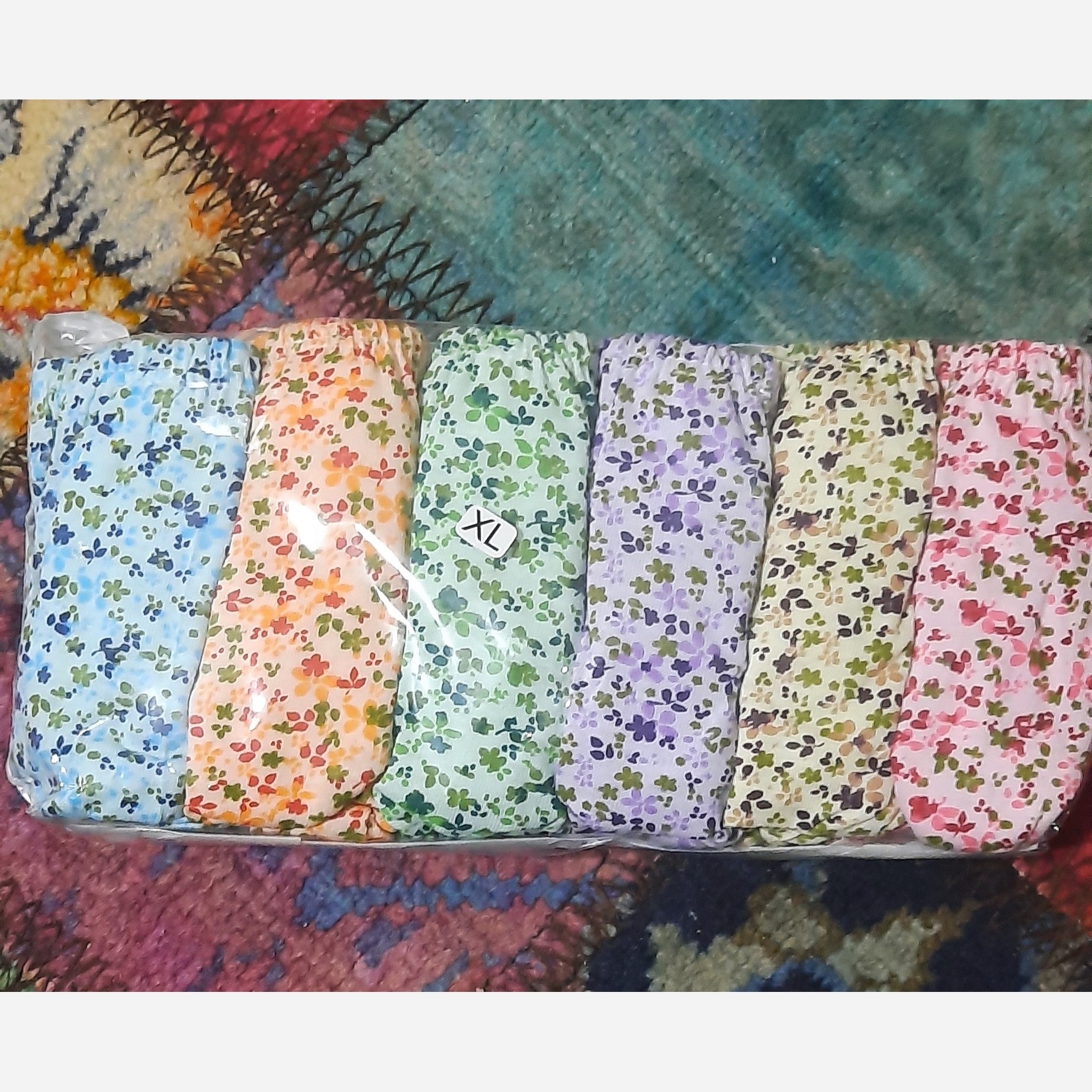 شورت نخی 2تایی لیفه ای فاق بلندسایز38تا40طرح گل ریز بدون حساسیت لبه دوزی